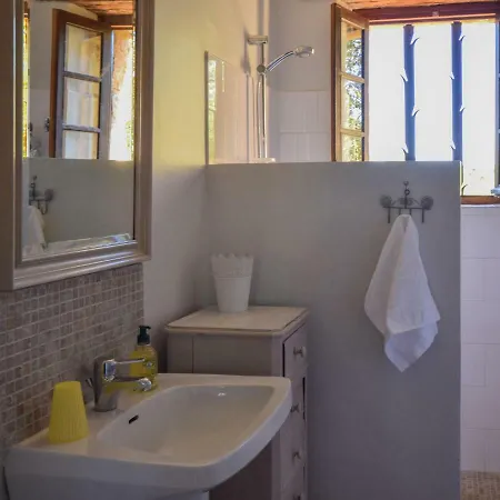 Casa vacanze Charming Holiday With Deckchairs, Garden, Terrace, Bbq *